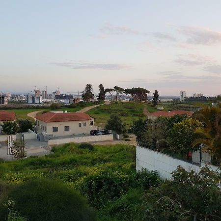 The Hbs Suite Ness Ziona 外观 照片